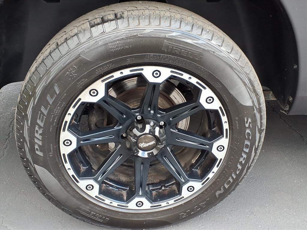 RAM 1500 4WD Crew Cab 140.5" Sport 2017