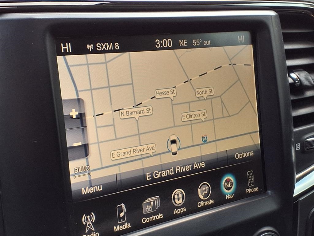 RAM 1500 4WD Crew Cab 140.5" Sport 2016