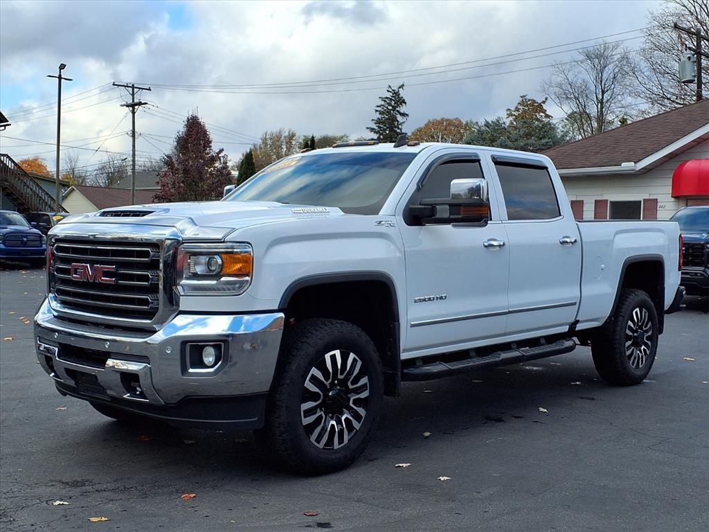 2018 Gmc Sierra SLT photo 3