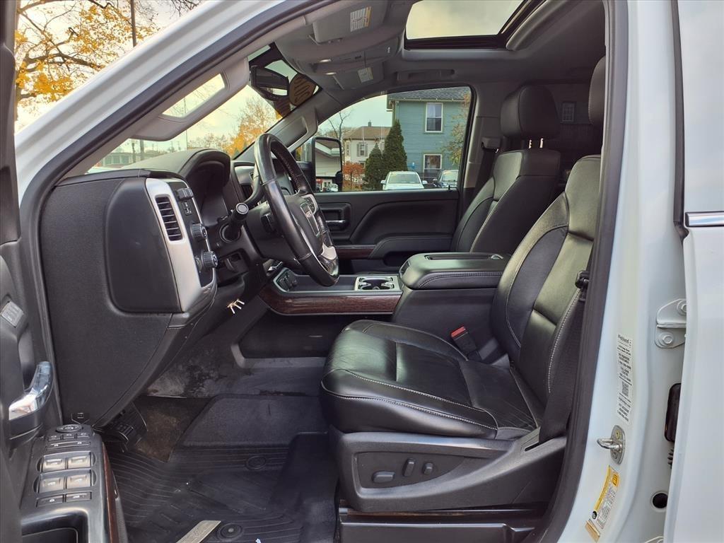 GMC Sierra 2500HD 4WD Crew Cab 153.7" SLT 2018