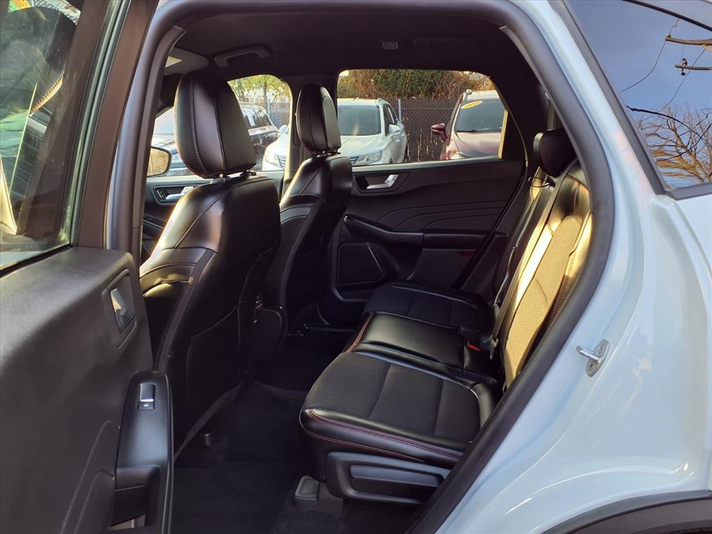 Ford Escape ST-Line FWD 2025