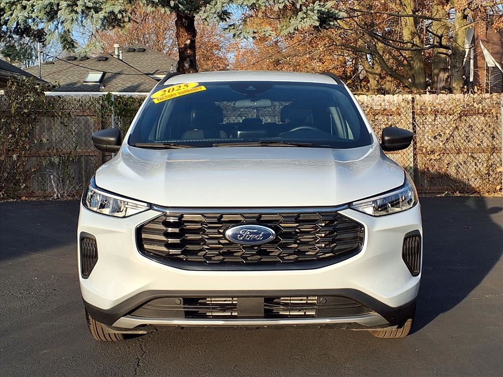 Ford Escape ST-Line FWD 2025