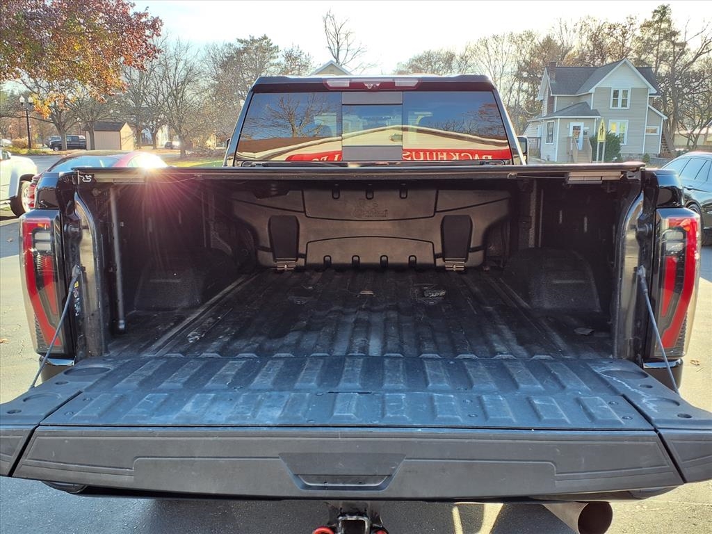 GMC Sierra 2500HD 4WD Crew Cab 159" AT4 2024