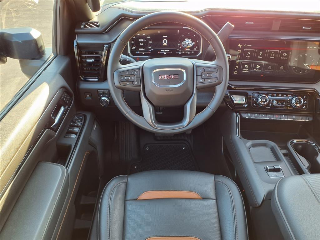 GMC Sierra 2500HD 4WD Crew Cab 159" AT4 2024