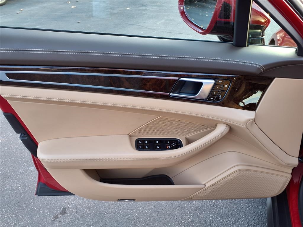 Porsche Panamera 4S AWD 2018