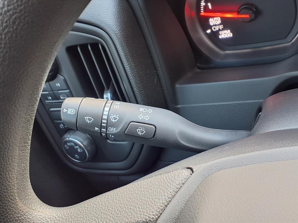 Chevrolet Silverado 1500 4WD Crew Cab 147" Custom 2023