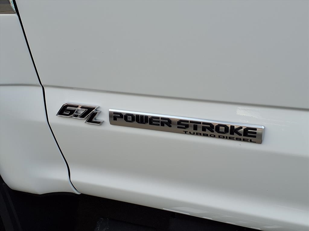 Ford Super Duty F-250 SRW 4WD Crew Cab 156" XLT 2017