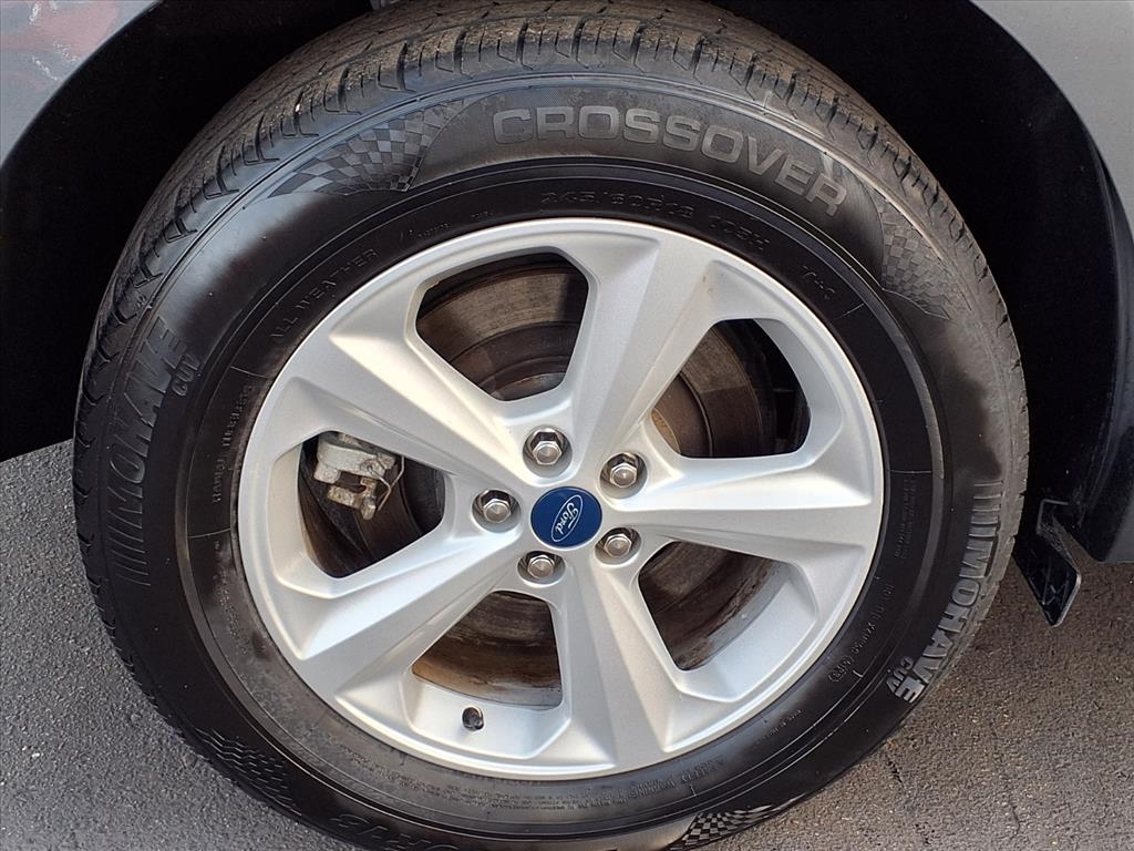 Ford Edge SE AWD 2022