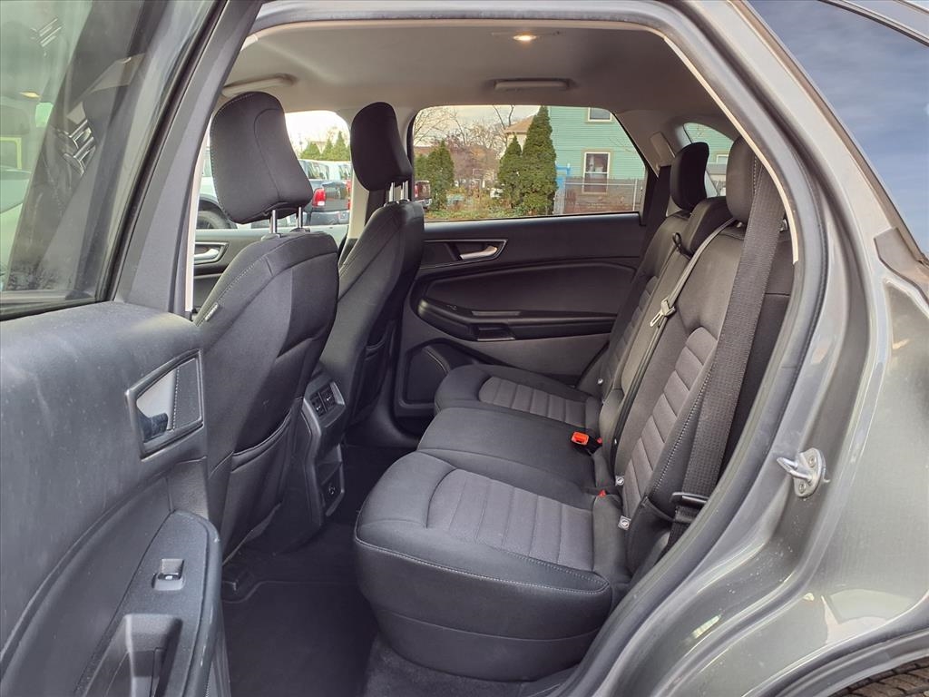 Ford Edge SE AWD 2022