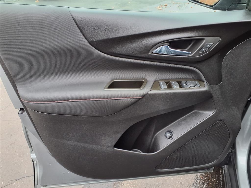 Chevrolet Equinox AWD 4dr RS 2023