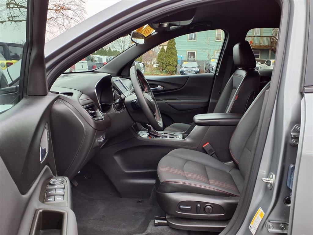 Chevrolet Equinox AWD 4dr RS 2023