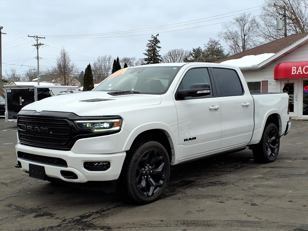 RAM 1500 Limited 4x4 Crew Cab 5'7" Box 2022