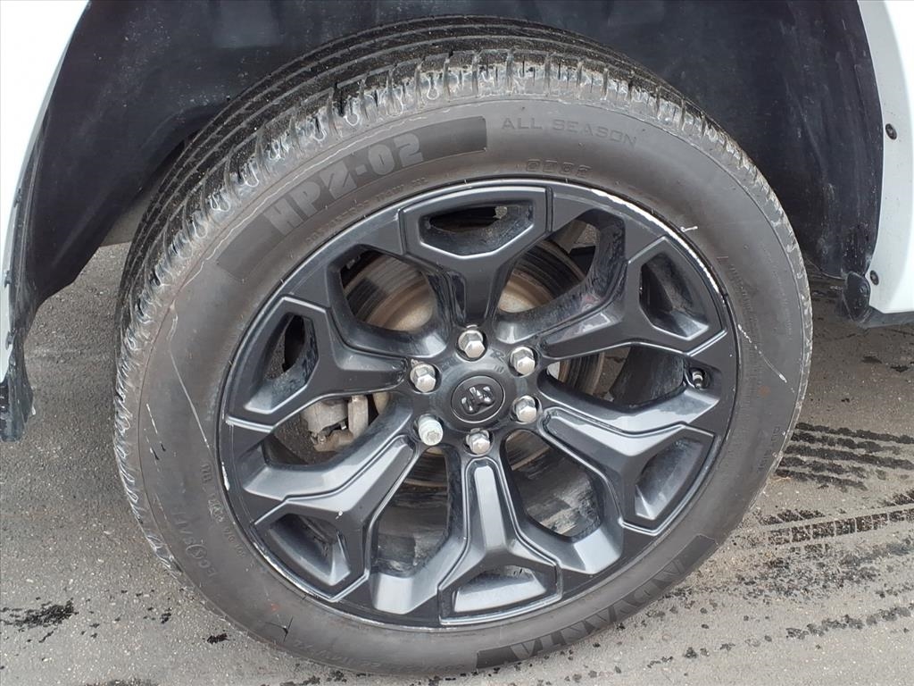 RAM 1500 Limited 4x4 Crew Cab 5'7" Box 2022