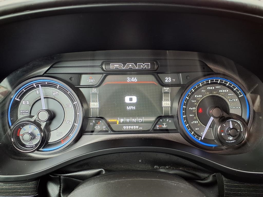 RAM 1500 Limited 4x4 Crew Cab 5'7" Box 2022