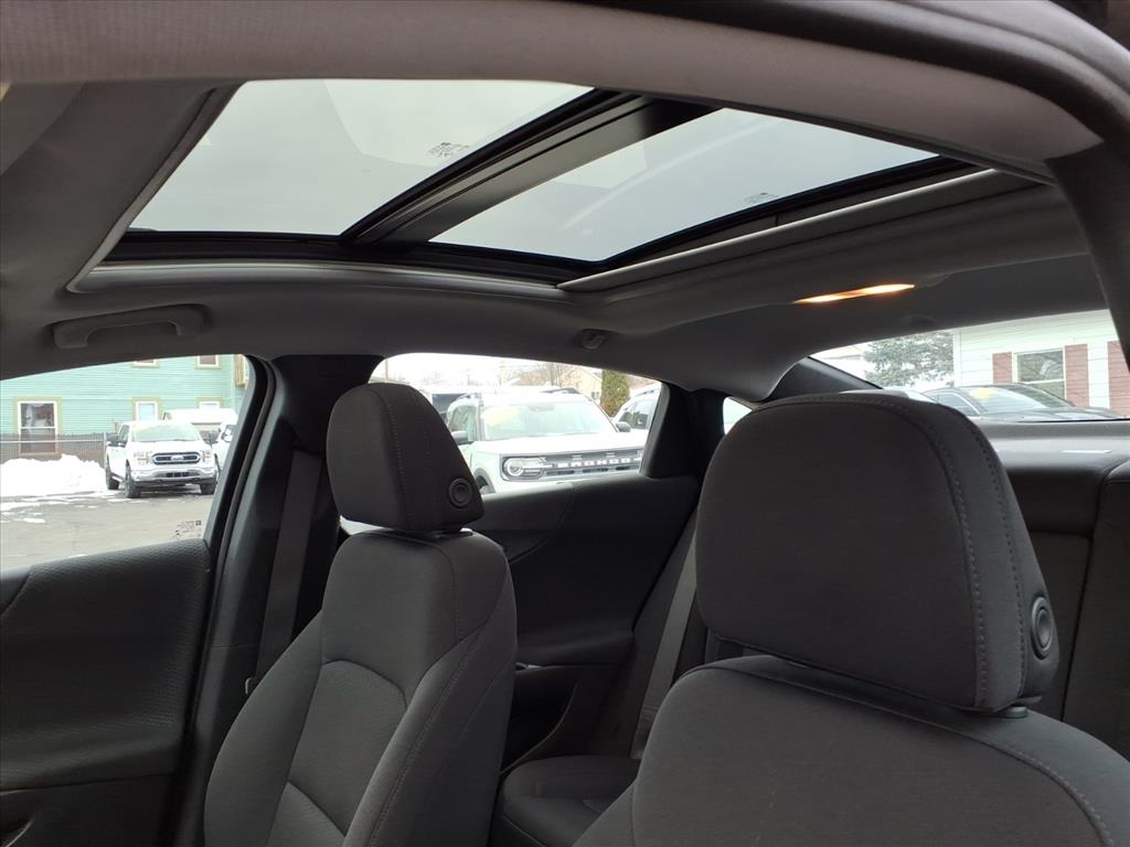 Chevrolet Malibu 4dr Sdn LT 2022