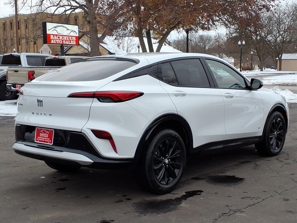 Buick Envista FWD 4dr Sport Touring 2025