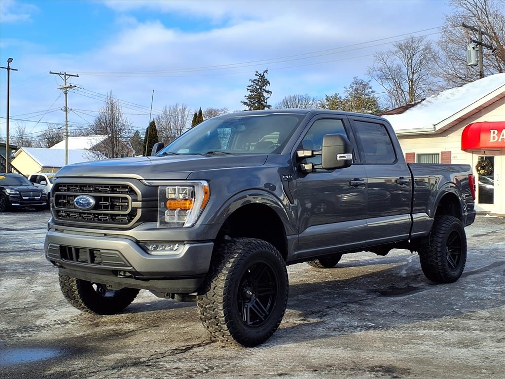 Ford F-150 XLT 4WD SuperCrew 6.5' Box 2022