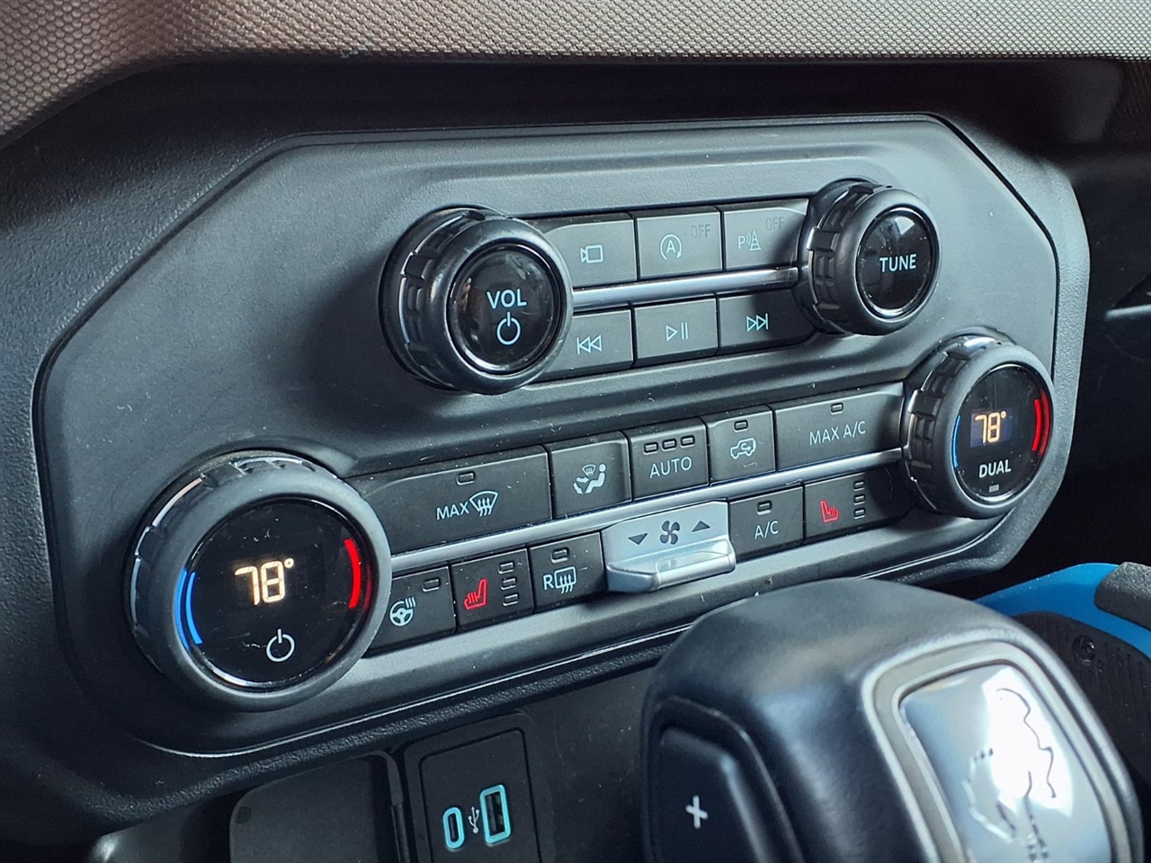 Ford Bronco Outer Banks 4 Door Advanced 4x4 2023