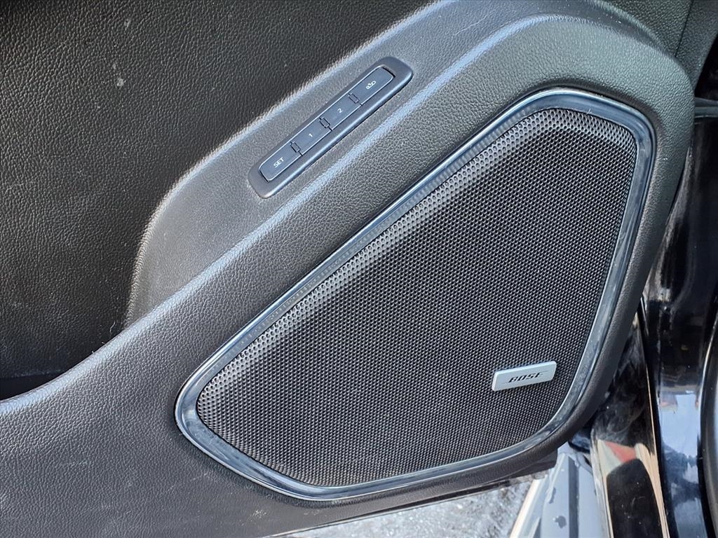 GMC Yukon 4WD 4dr SLT 2019