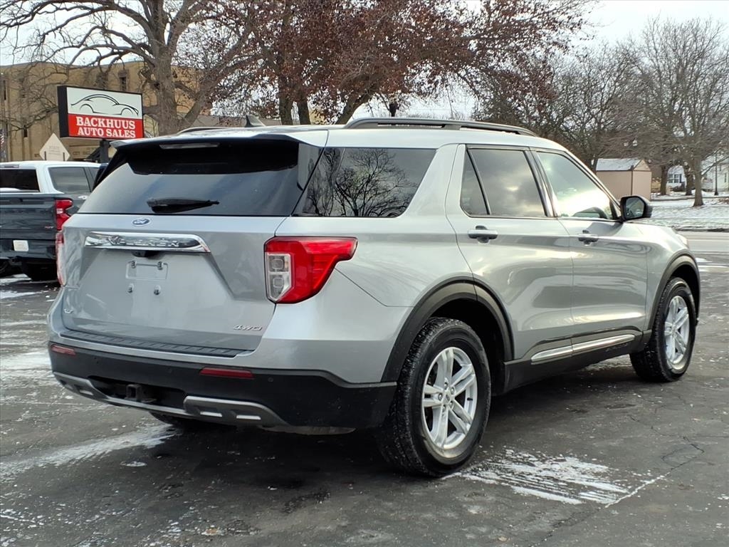 Ford Explorer XLT 4WD 2023