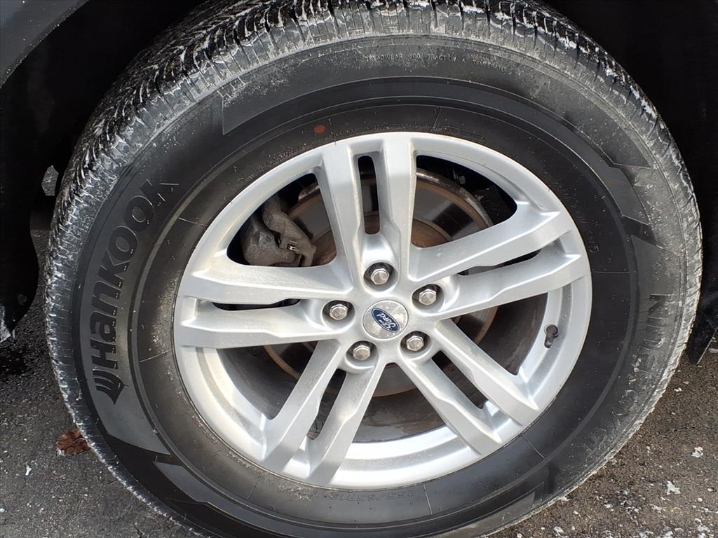 Ford Explorer XLT 4WD 2023