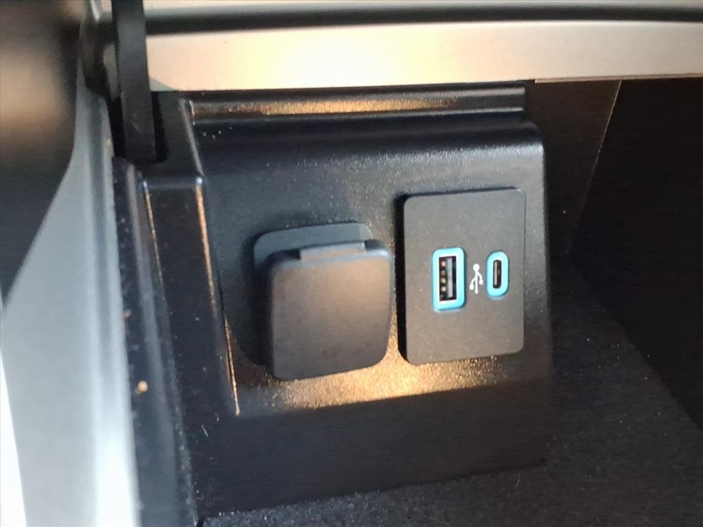 Ford Explorer XLT 4WD 2023