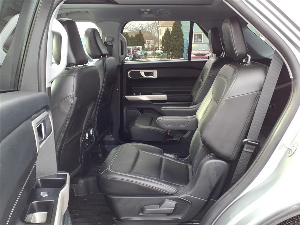 Ford Explorer XLT 4WD 2023