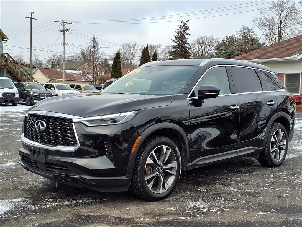 Infiniti QX60 LUXE AWD 2023