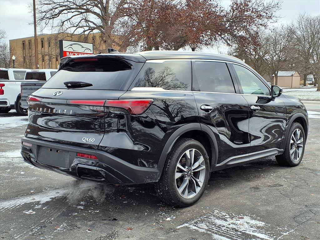 Infiniti QX60 LUXE AWD 2023