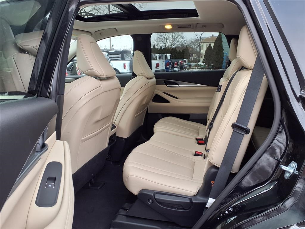 Infiniti QX60 LUXE AWD 2023