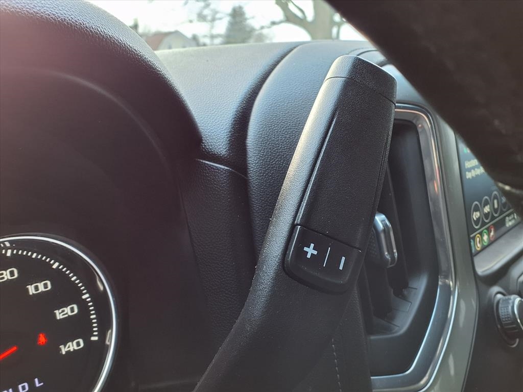 Chevrolet Silverado 1500 4WD Crew Cab 147" LT Trail Boss 2021