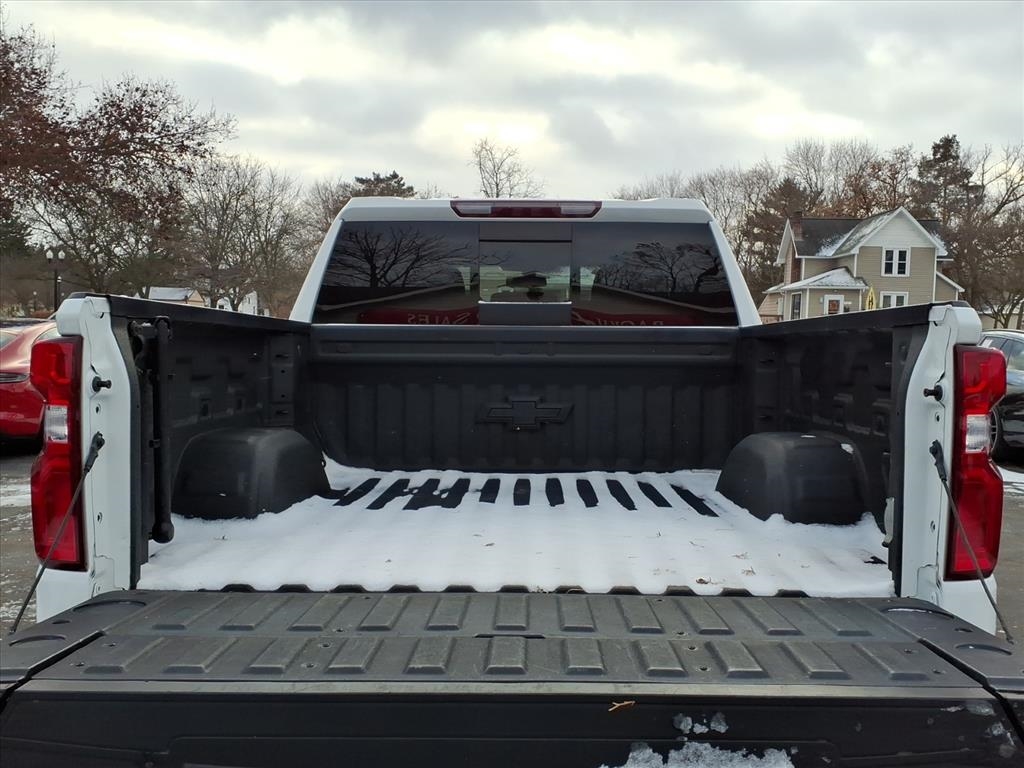 Chevrolet Silverado 1500 4WD Crew Cab 147" LT Trail Boss 2021