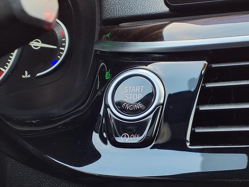 BMW 5 Series 530i xDrive Sedan 2019