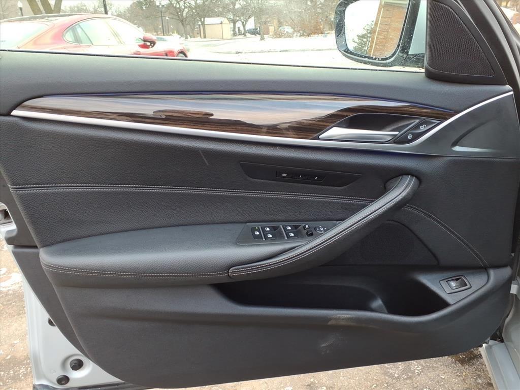 BMW 5 Series 530i xDrive Sedan 2019