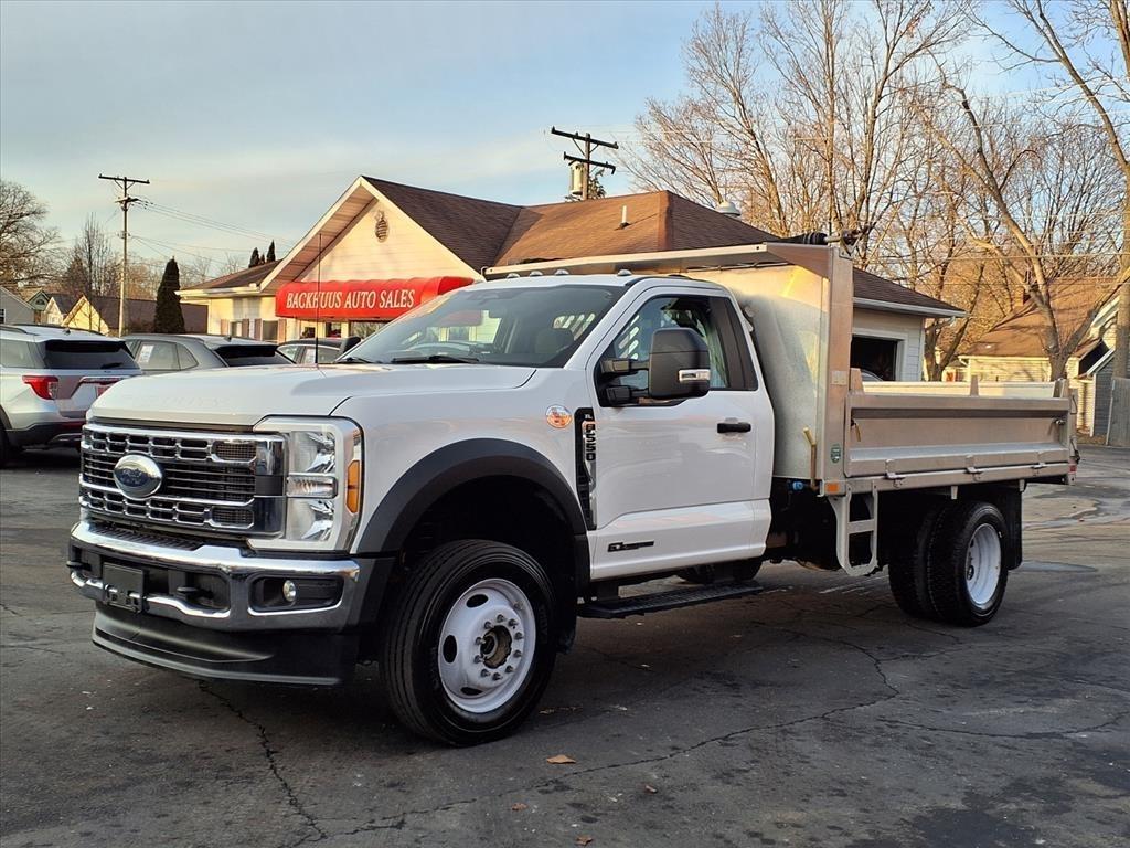 Ford Super Duty F-550 DRW XL 4WD Reg Cab 145" WB 60" CA 2023