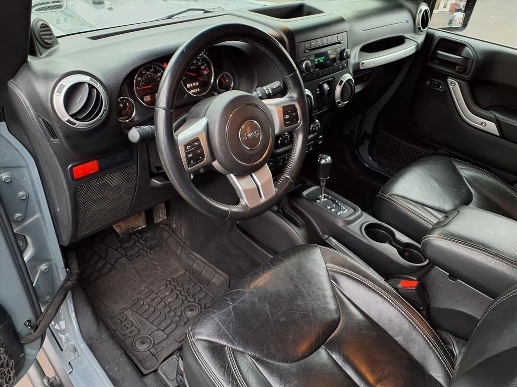 Jeep Wrangler 4WD 2dr Rubicon X 2014