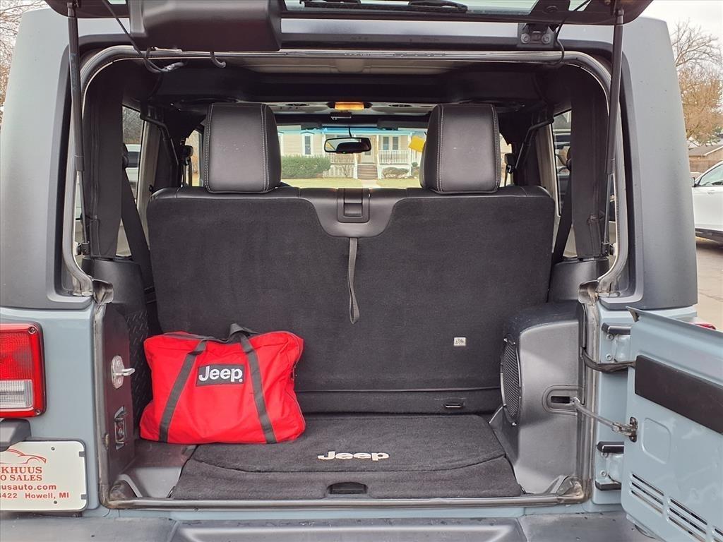 Jeep Wrangler 4WD 2dr Rubicon X 2014