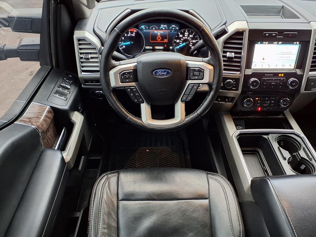 Ford Super Duty F-250 SRW Lariat 4WD Crew Cab 6.75' Box 2018