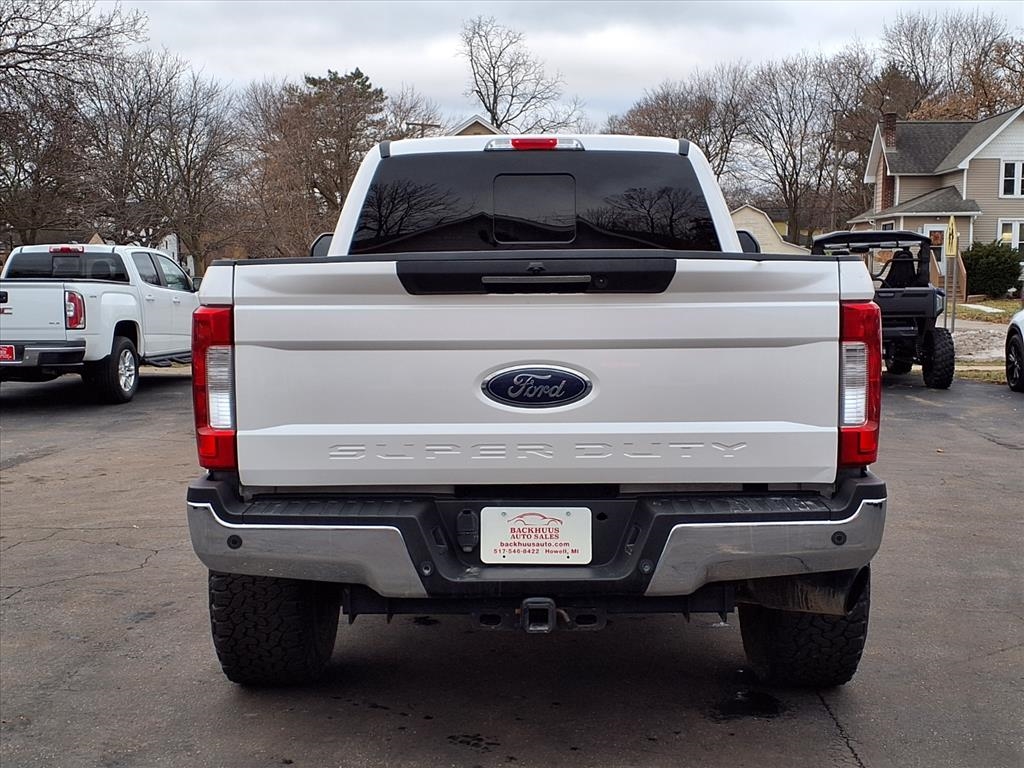 Ford Super Duty F-250 SRW Lariat 4WD Crew Cab 6.75' Box 2018