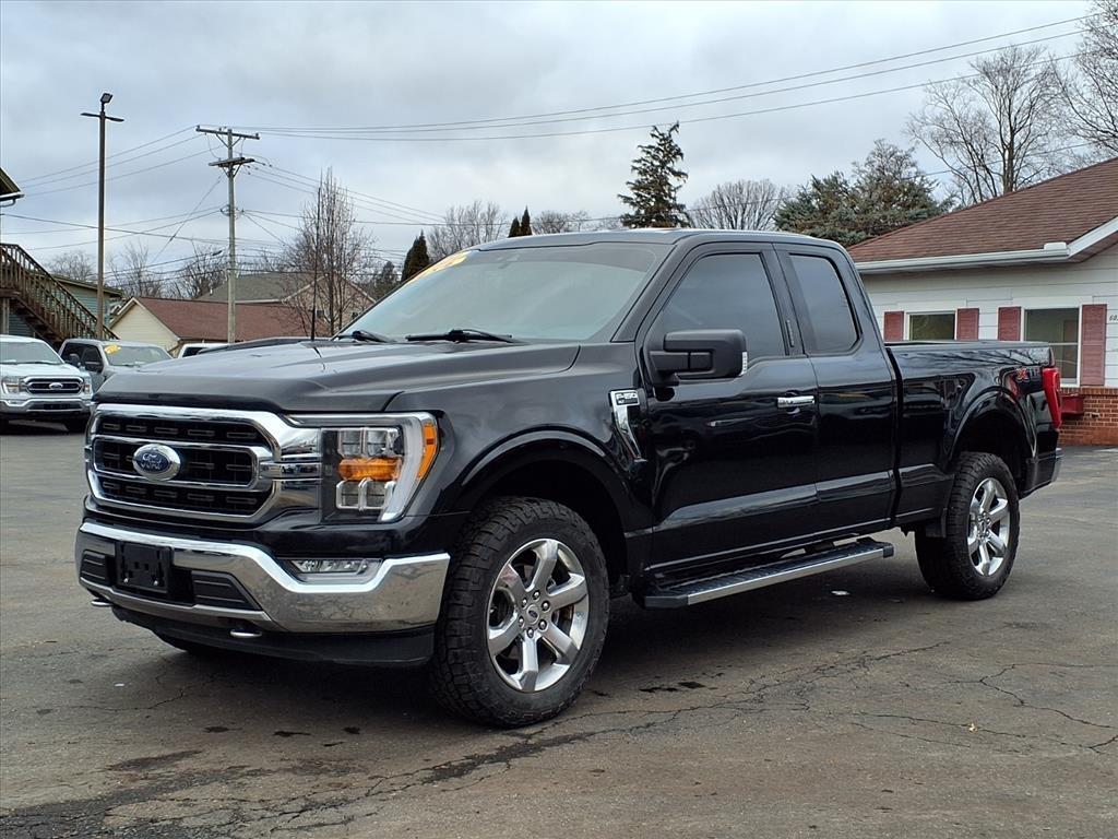 Ford F-150 XLT 4WD SuperCab 6.5' Box 2021