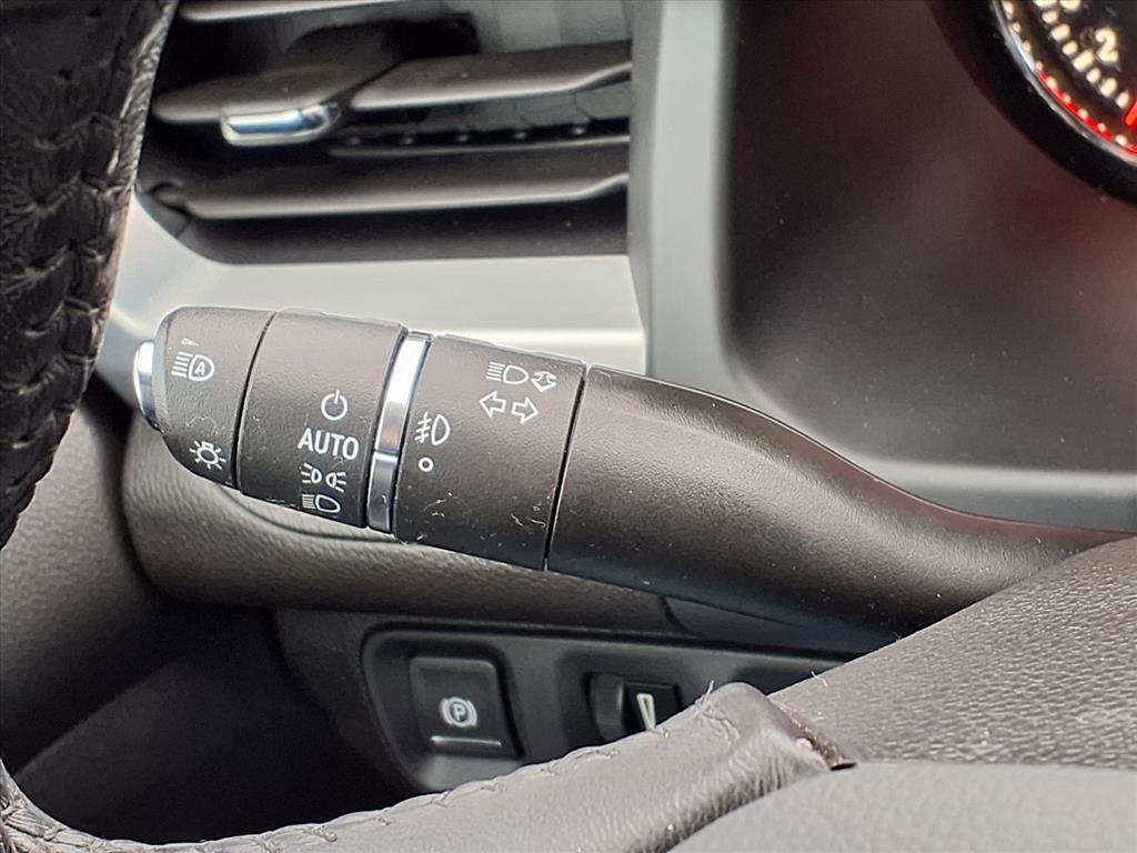 GMC Acadia AWD 4dr SLT 2022