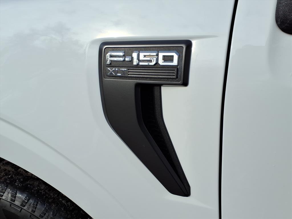 Ford F-150 XLT 4WD SuperCrew 5.5' Box 2023