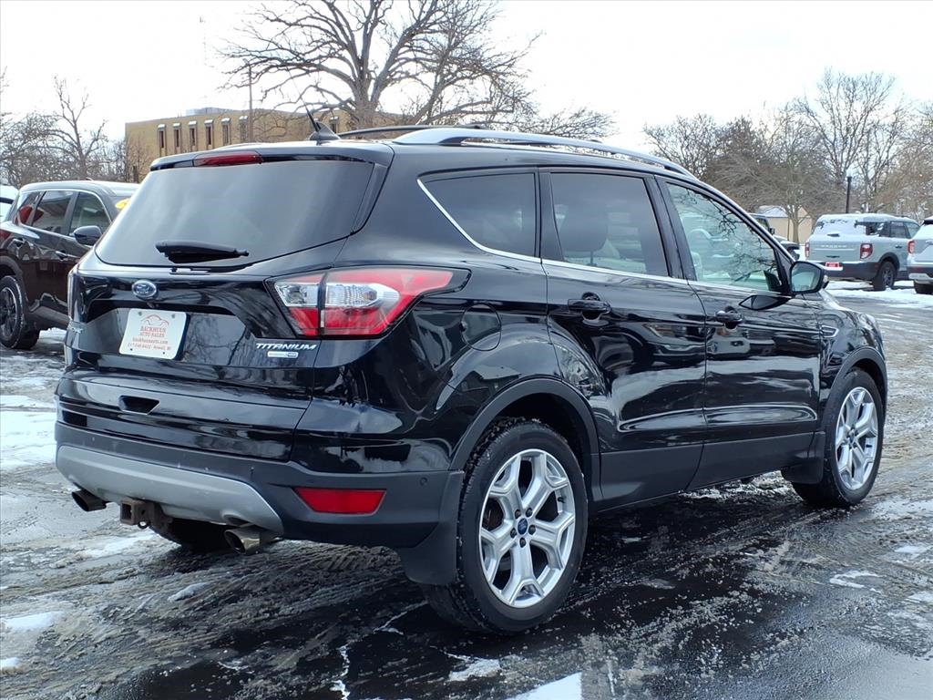 Ford Escape Titanium 4WD 2018