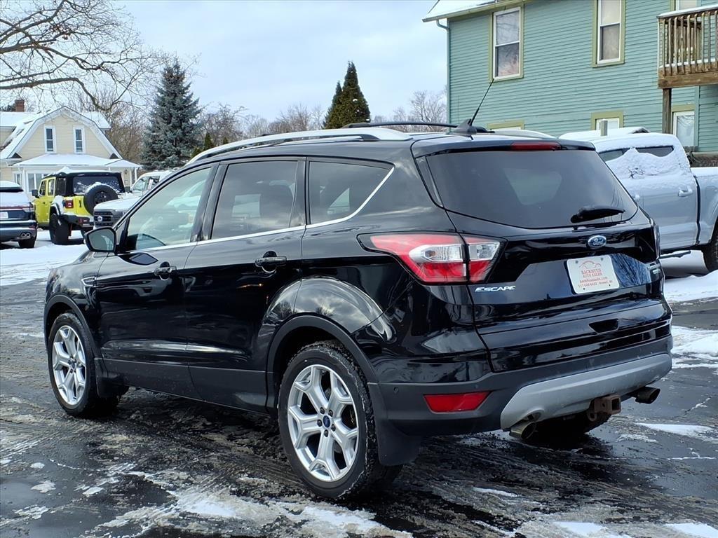 Ford Escape Titanium 4WD 2018
