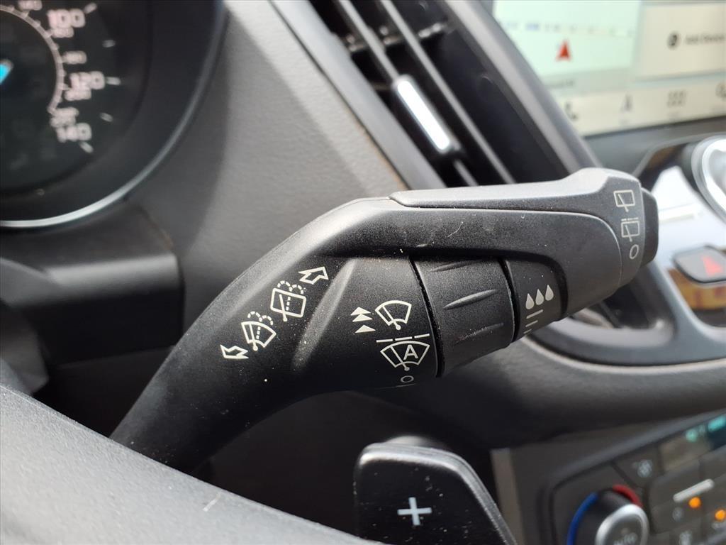 Ford Escape Titanium 4WD 2018