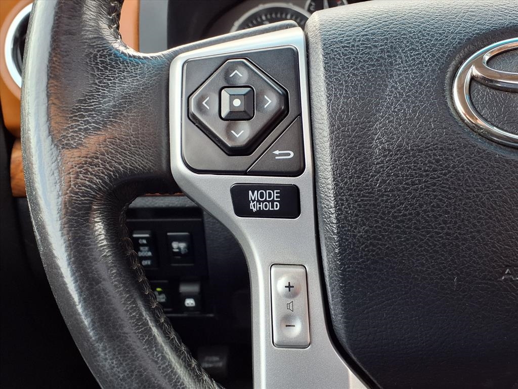 Toyota Tundra 4WD 1794 Edition CrewMax 5.5' Bed 5.7L (Natl) 2017