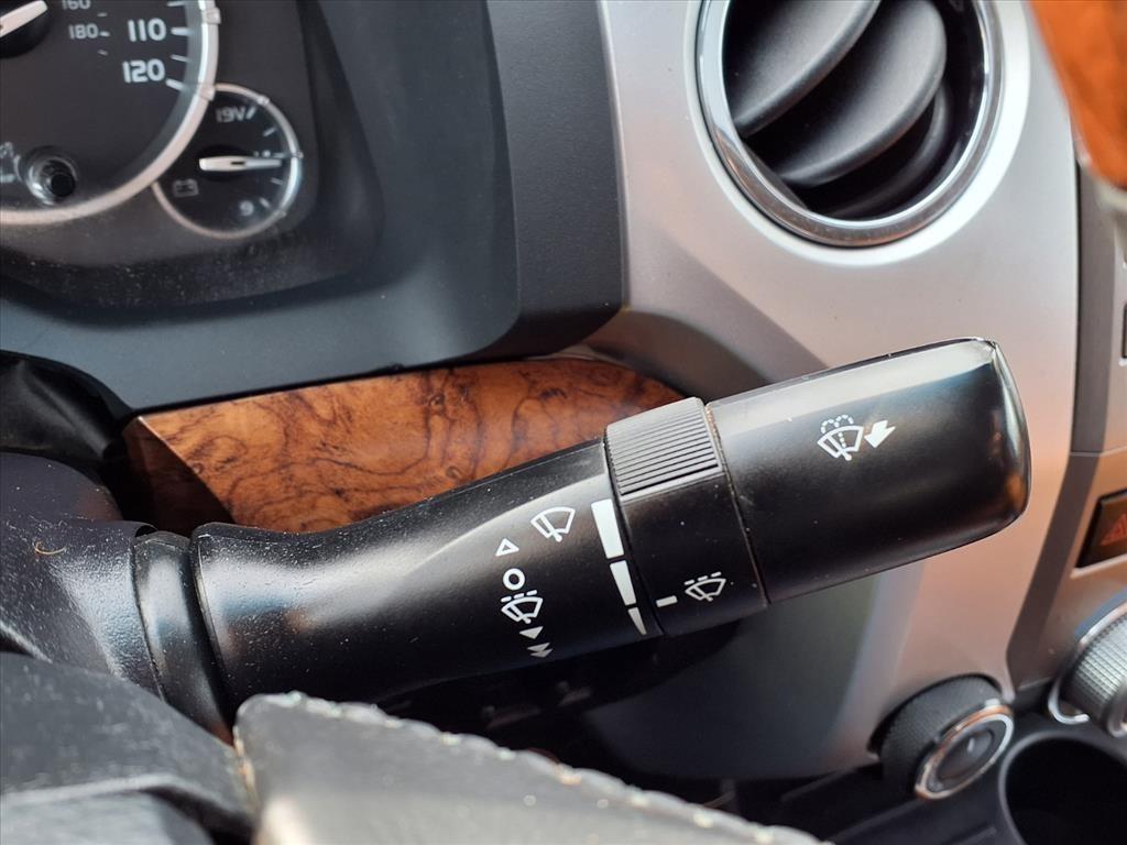 Toyota Tundra 4WD 1794 Edition CrewMax 5.5' Bed 5.7L (Natl) 2017