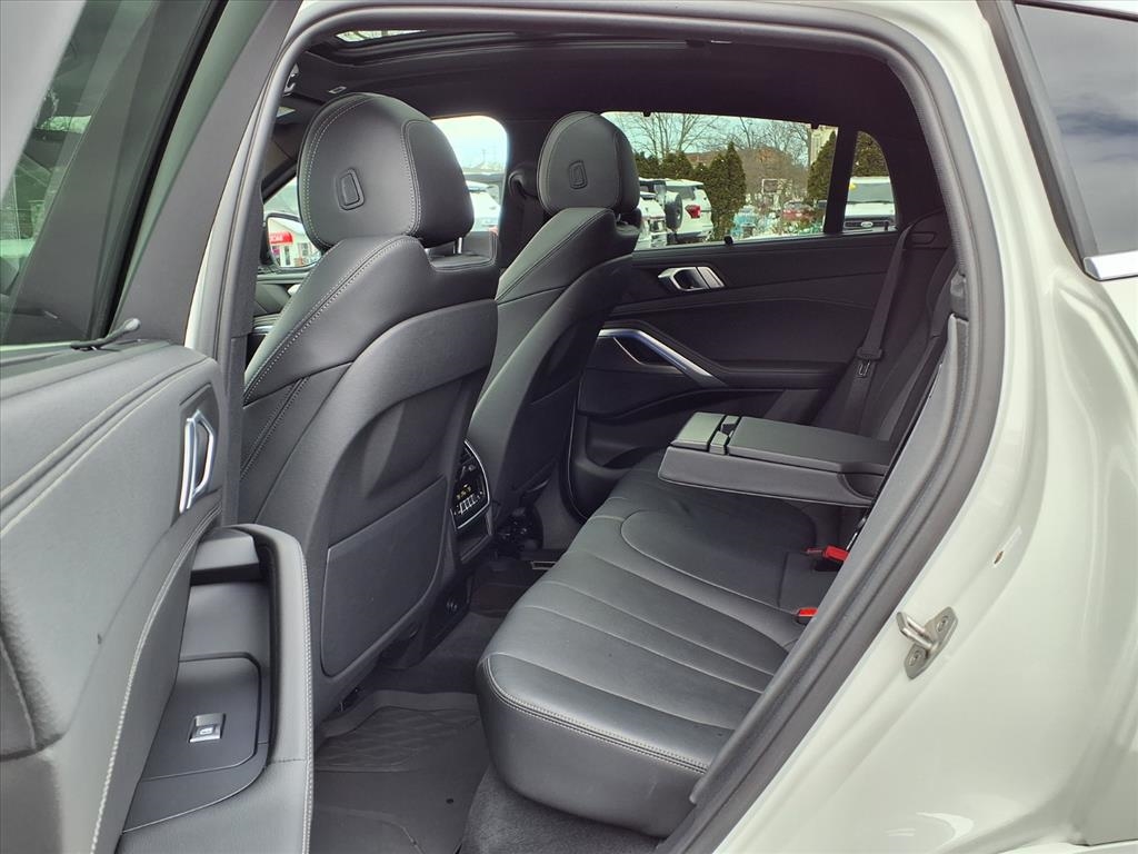 BMW X6 xDrive40i Sports Activity Coupe 2021