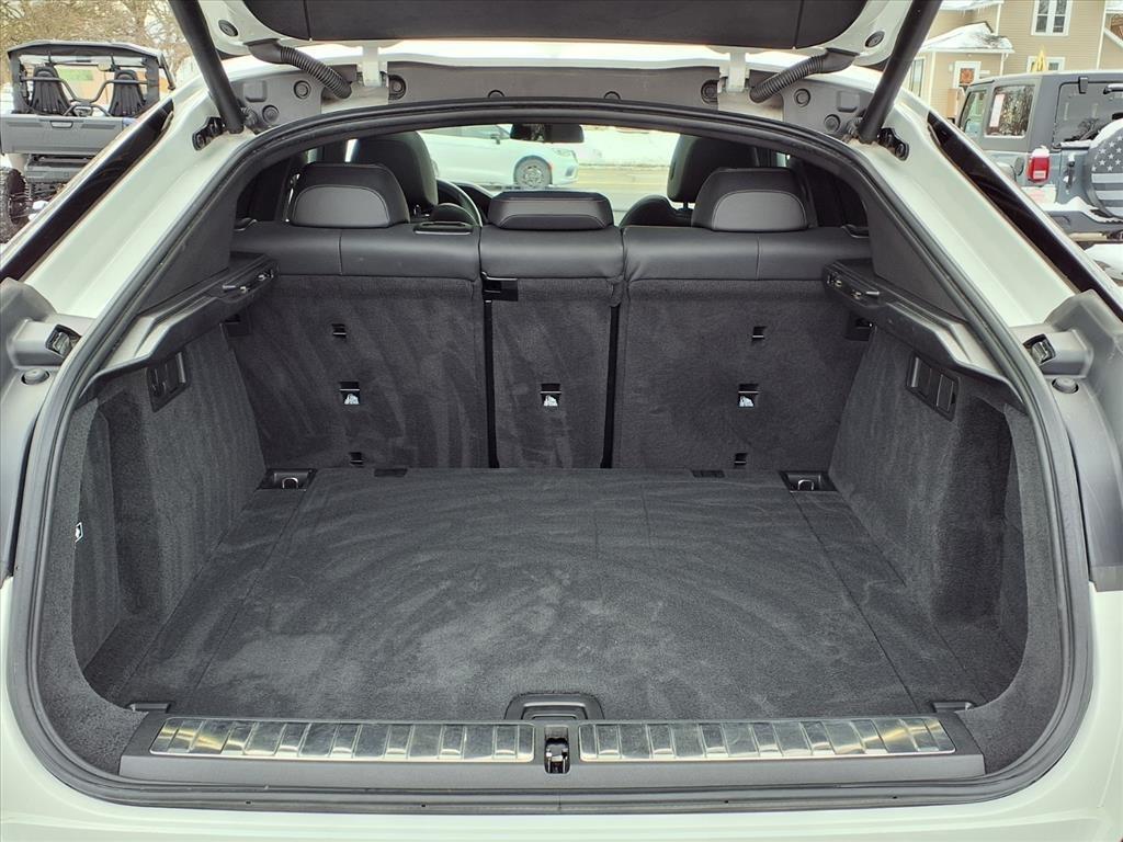 BMW X6 xDrive40i Sports Activity Coupe 2021