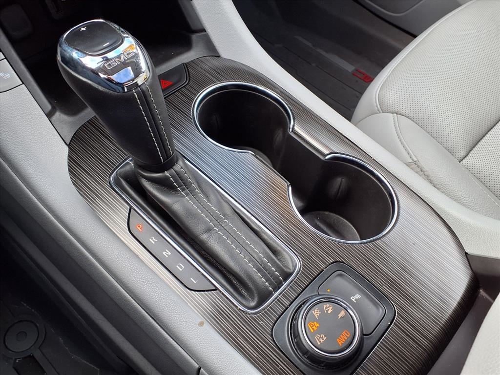 GMC Acadia AWD 4dr SLT w/SLT-1 2017